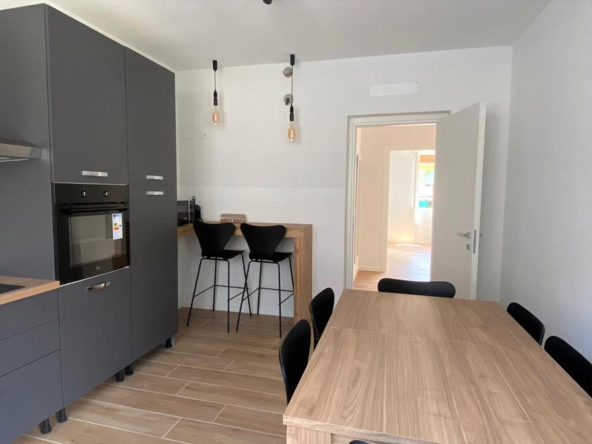 Villa The Swan - Composed By 2 Apartments Mandello del Lario Exterior photo