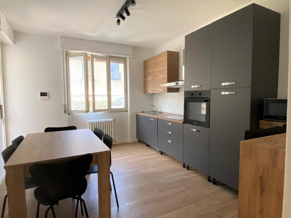 Villa The Swan - Composed By 2 Apartments Mandello del Lario Exterior photo